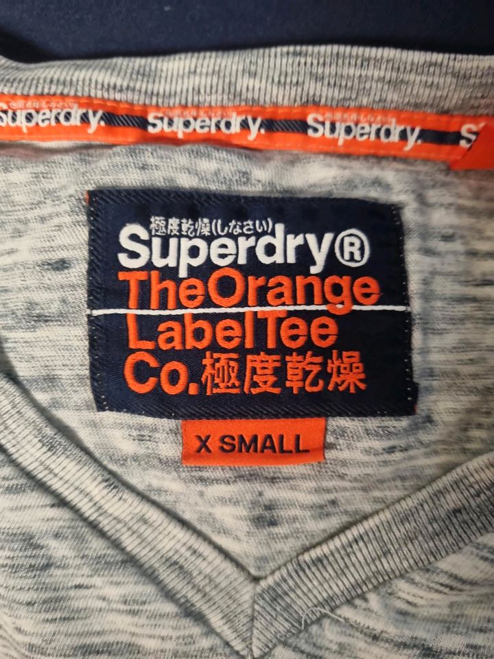 Superdry Tshirt, Größe XS, wie Neu in Hennef (Sieg)