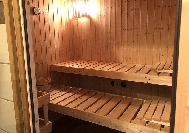 Zweifamilienhaus mit Sauna in verkehrsberuhigter Siedlungslage. in Diepholz