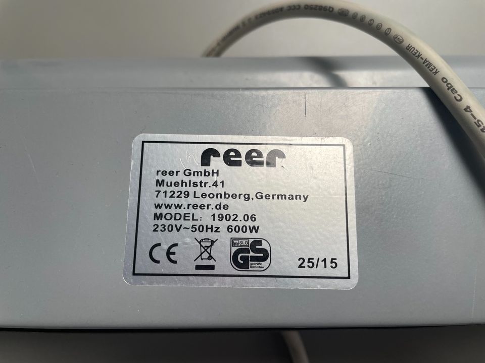 Reer Wickeltisch Wärmestrahler 600W 230V in Oberhaching