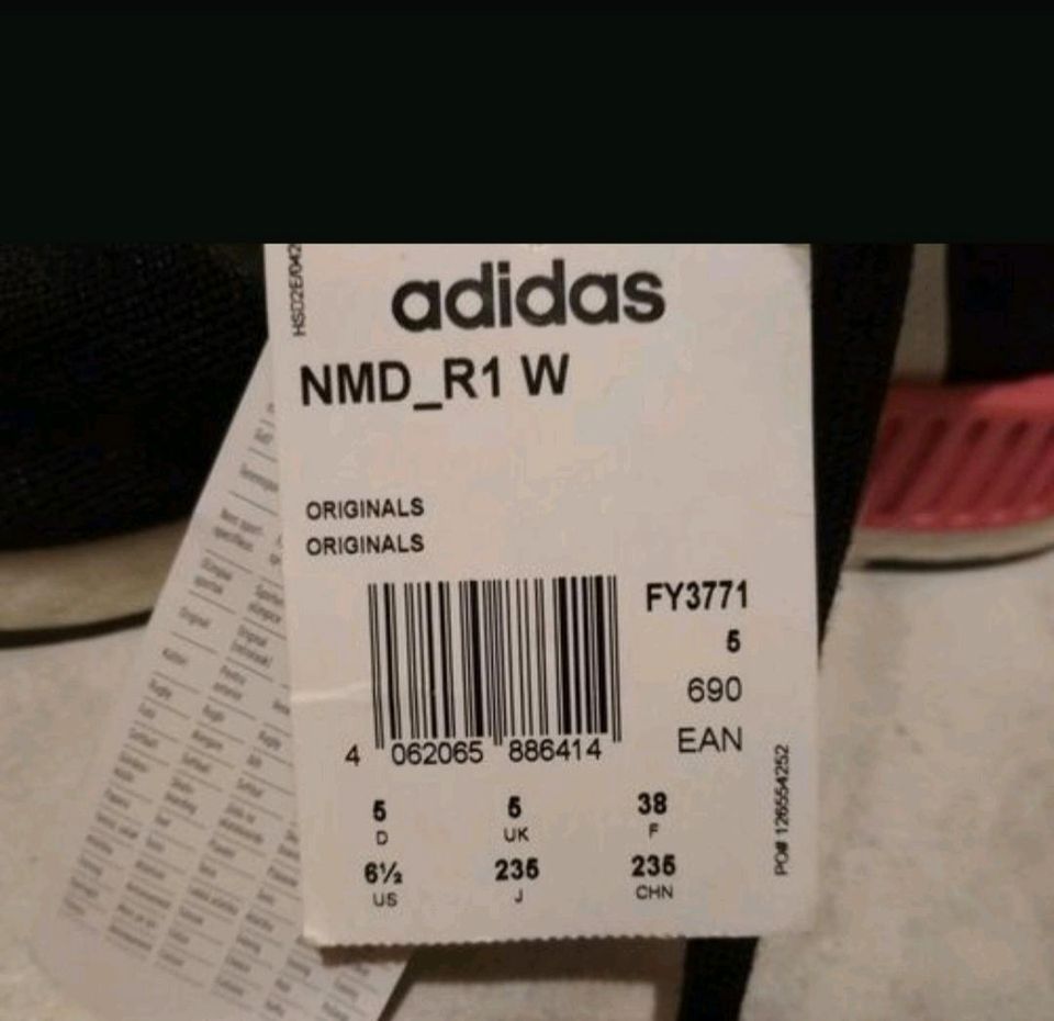 Adidas NMD Neu in Wedel