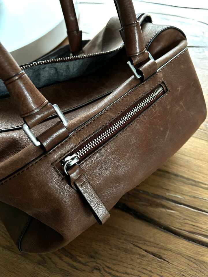 Leder Handtasche von Marc O‘Polo in braun in Niederneisen