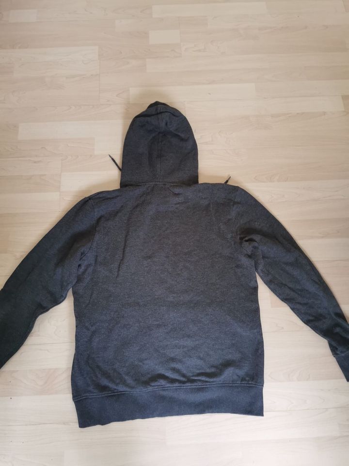 Jack&Jones Pullover Gr:M in Bremen