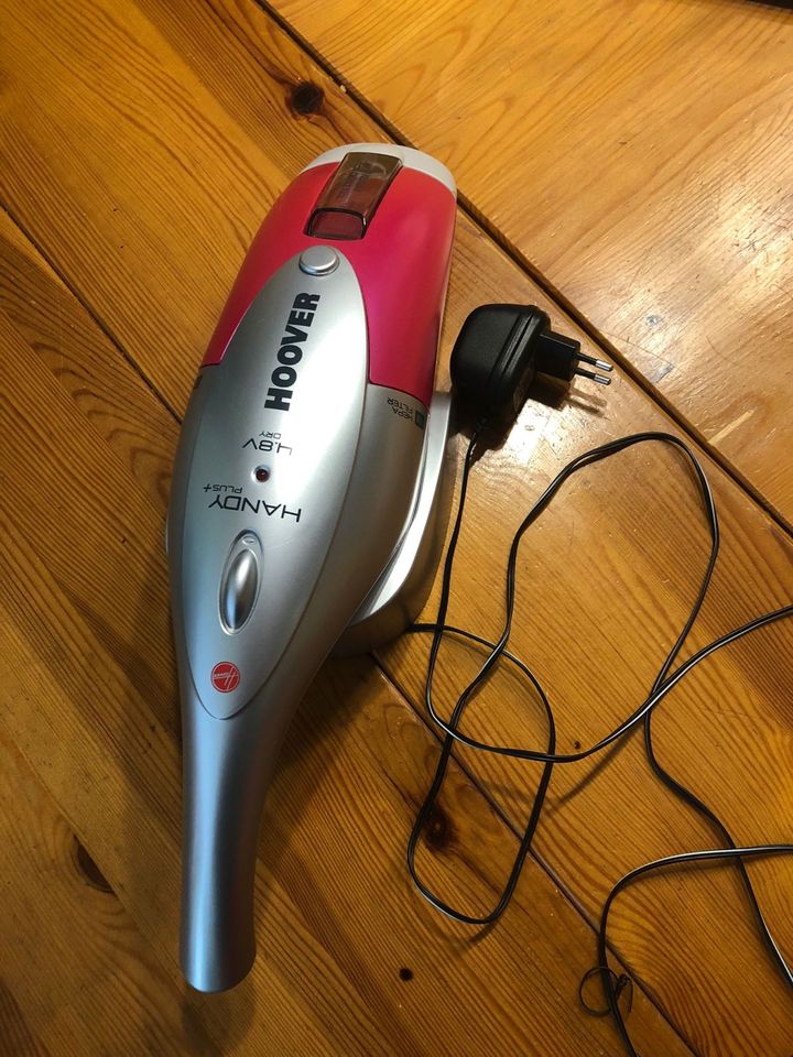 Hoover Handy plus 4,8V Dry in Oberhausen