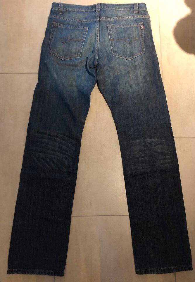 2x Jeans 32/34 von peckott in Thiendorf