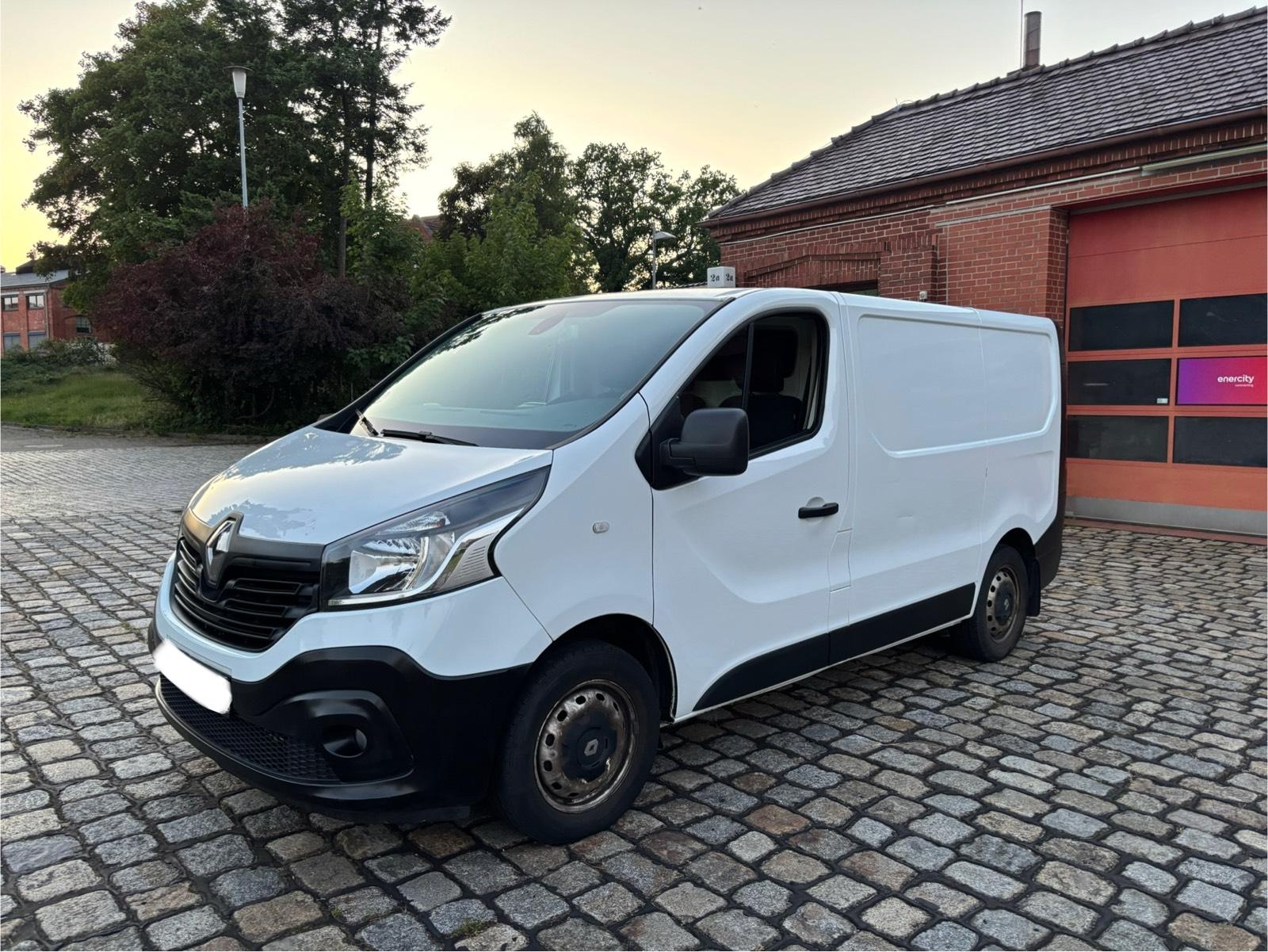Abbildung des Autos Renault Trafic TÜV NEU