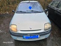 Renault clio 1,4 zum Verkaufen Hamburg - Harburg Vorschau