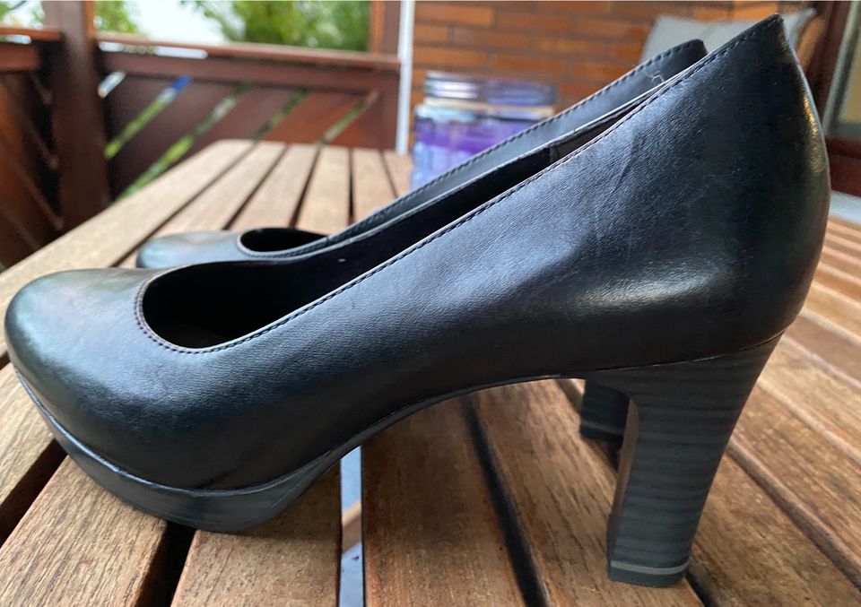 Tamaris Pumps. Gr. 39, schwarz, 75 mm in Hessen - Naumburg | eBay  Kleinanzeigen ist jetzt Kleinanzeigen