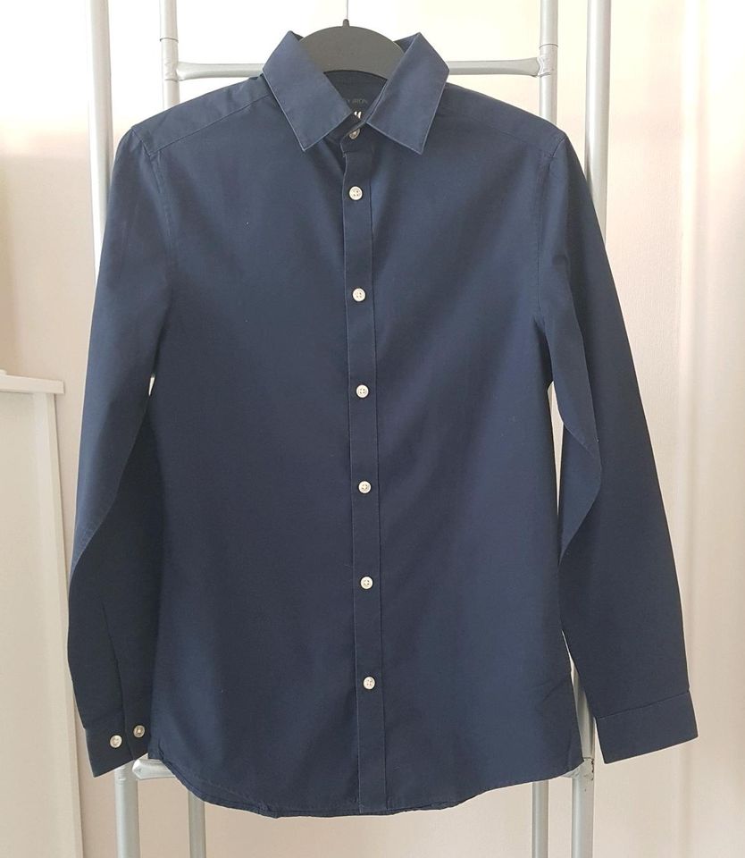 Herren Hemd H&M Gr. XS dunkelblau in Vellmar