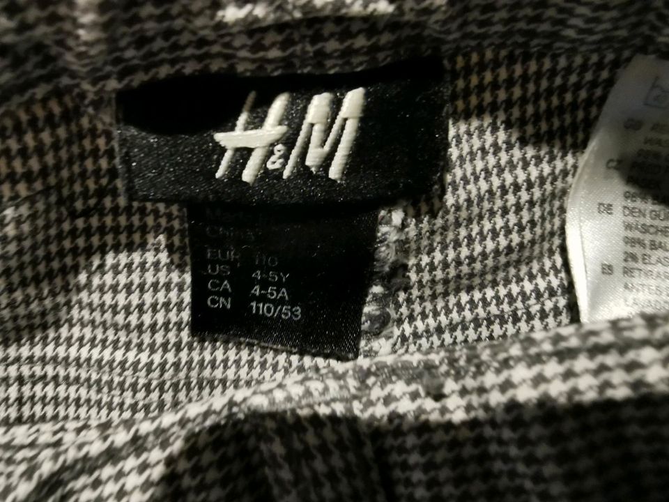 SUCHE Hose h&m kleinkariert schwarz/weiß in 116 gesucht in Hannover