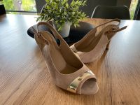 Diverse Sommer Damenschuhe Gr. 39 Sandaletten Absatz Pumps Brandenburg - Neuenhagen Vorschau