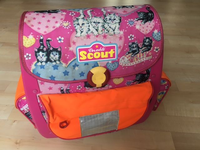 Komplettes Scout Schulranzen Set, Schultornister mit Katzenmotiv in  Bielefeld - Bielefeld (Innenstadt) | eBay Kleinanzeigen ist jetzt  Kleinanzeigen