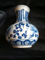 Antike China Porzellan Vase , Handbemalt Frankfurt am Main - Bonames Vorschau