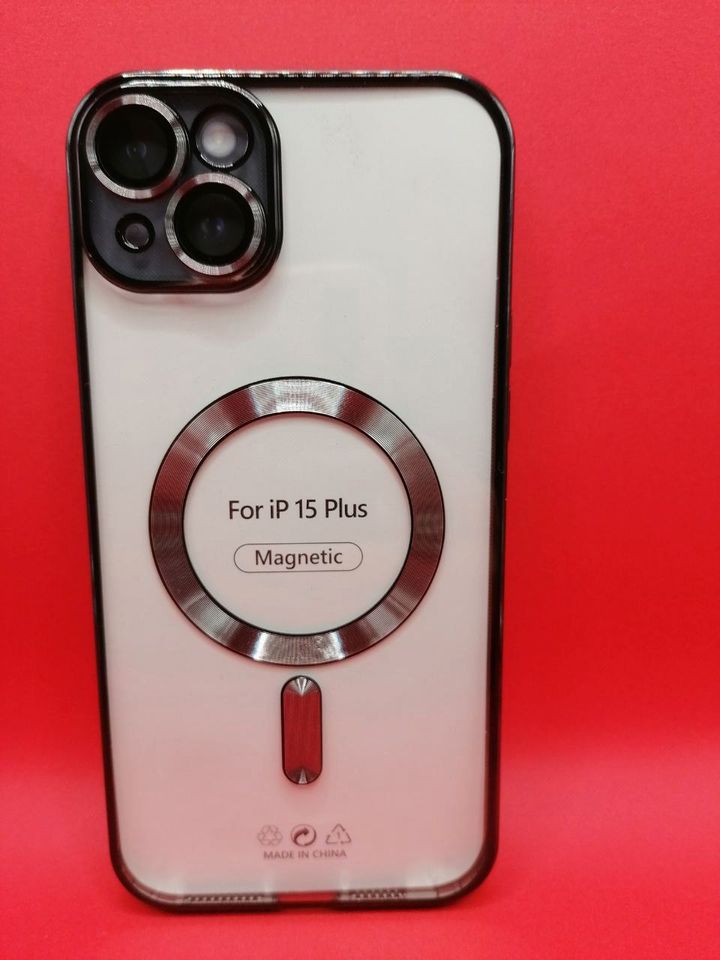 Hüllen iPhone 15 Pro Max Plus Kameraschutz in Bad Kreuznach