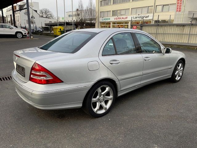 Mercedes-Benz C 350 Sport Edition,AT,1-Hd, TOP! SSD, PTS v+h, in Bonn