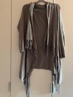 TAIFUN asymetrischer Feinstrickcardigan Gr. 44 grau Bayern - Augsburg Vorschau