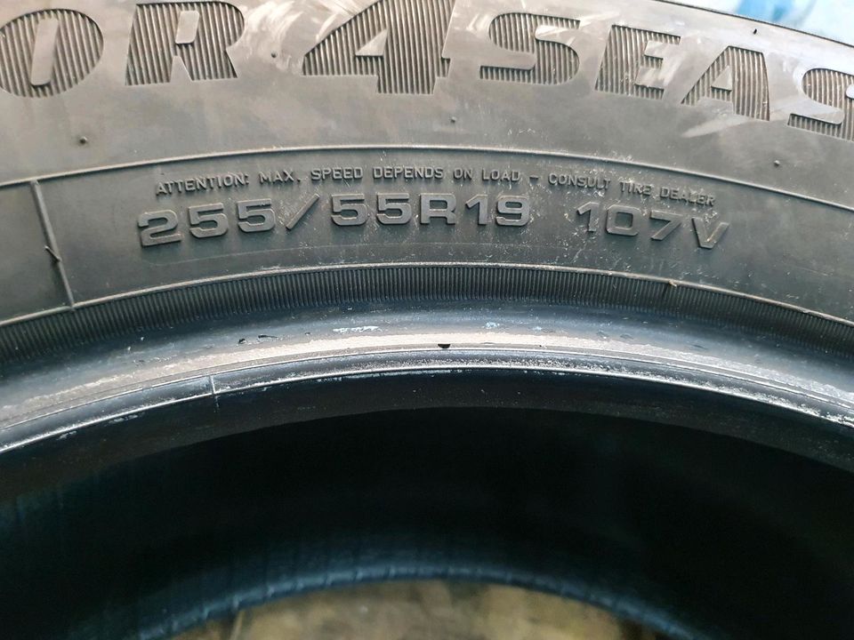 2022 Goodyear Ganzjahresreifen 2x 255/55 R19 107V - 255 55 19 in Sindelfingen