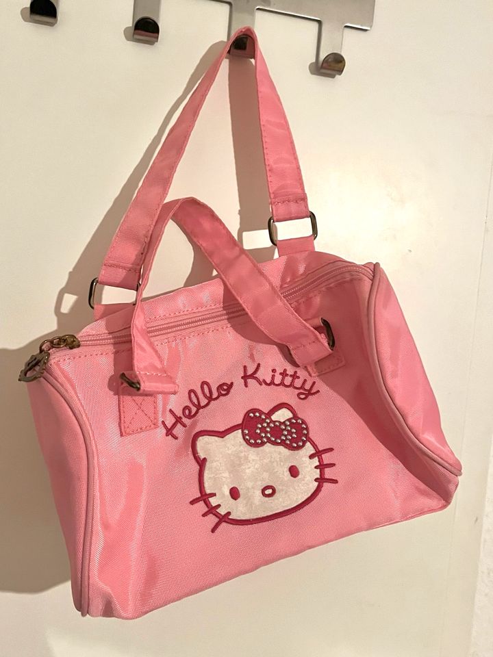 Hello Kitty Handtasche in pink in Düsseldorf