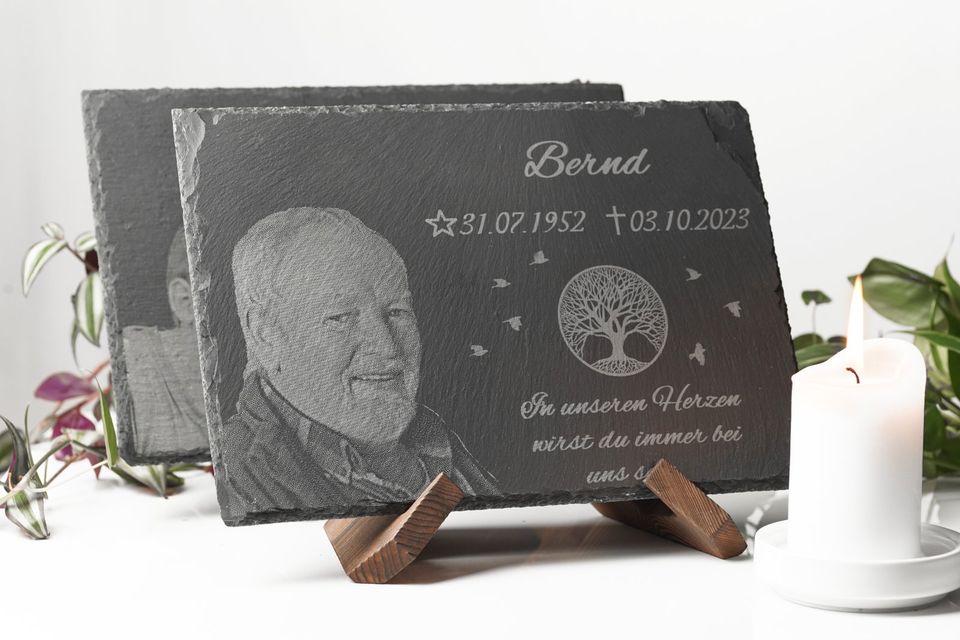 Grabschmuck/Gedenktafel aus Schiefer mit Wunschgravur/Urnengrab in Recklinghausen