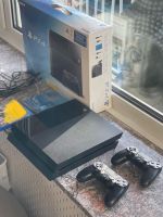 PlayStation 4 + 2 Controller + 1 Spiel Düsseldorf - Unterrath Vorschau