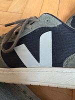 Veja V12, Mesh & Wildleder in black & onlive, gr. 43 München - Au-Haidhausen Vorschau