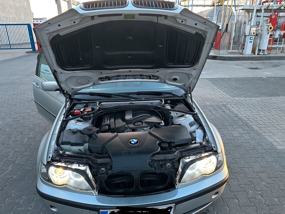 BMW 318i 3er 143 PS in Paderborn