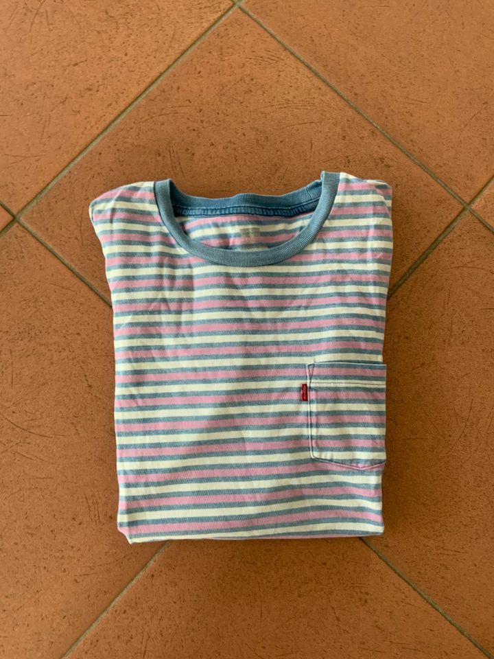 Levi’s T-Shirt, gestreift, blau rosa weiß, Gr. XS in Melle