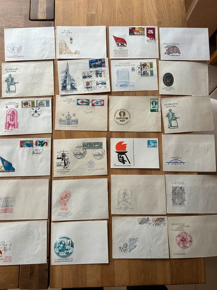 Briefmarken mit Ersttagsbriefe DDR 24 Stück zu verkaufen in Dierhagen