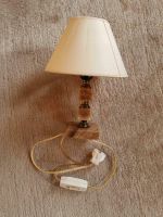 Hübsche kleine Lampe mit Steinfuß Tischlampe Vintage Landhaus Nordrhein-Westfalen - Velbert Vorschau