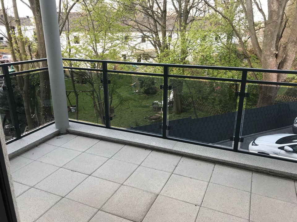 Schöne DG Wohnung mit gehobener Ausstattung und Balkon in Iserlohn