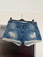Jeansshorts Spitze Ibiza Boho Hippie 38 Düsseldorf - Hafen Vorschau