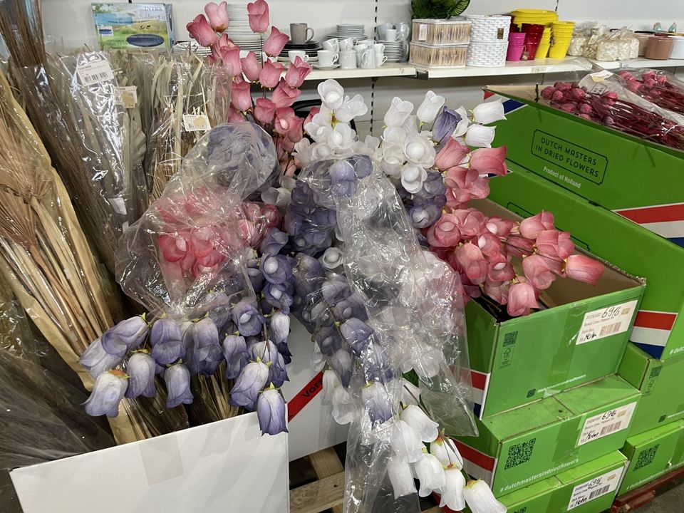 Schnäppchen: Riesen Posten Trockenblumen Kunstblumen - Rabatte in Genthin