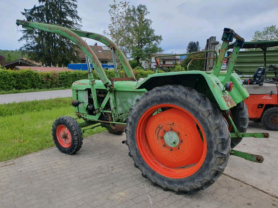 Kramer Deutz Schlepper Traktor mit Frontlader in Siegsdorf