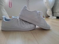 Adidas EE7690 Advantage Base Sneaker Gr.40 weiß-grün, wie neu Bremen - Borgfeld Vorschau