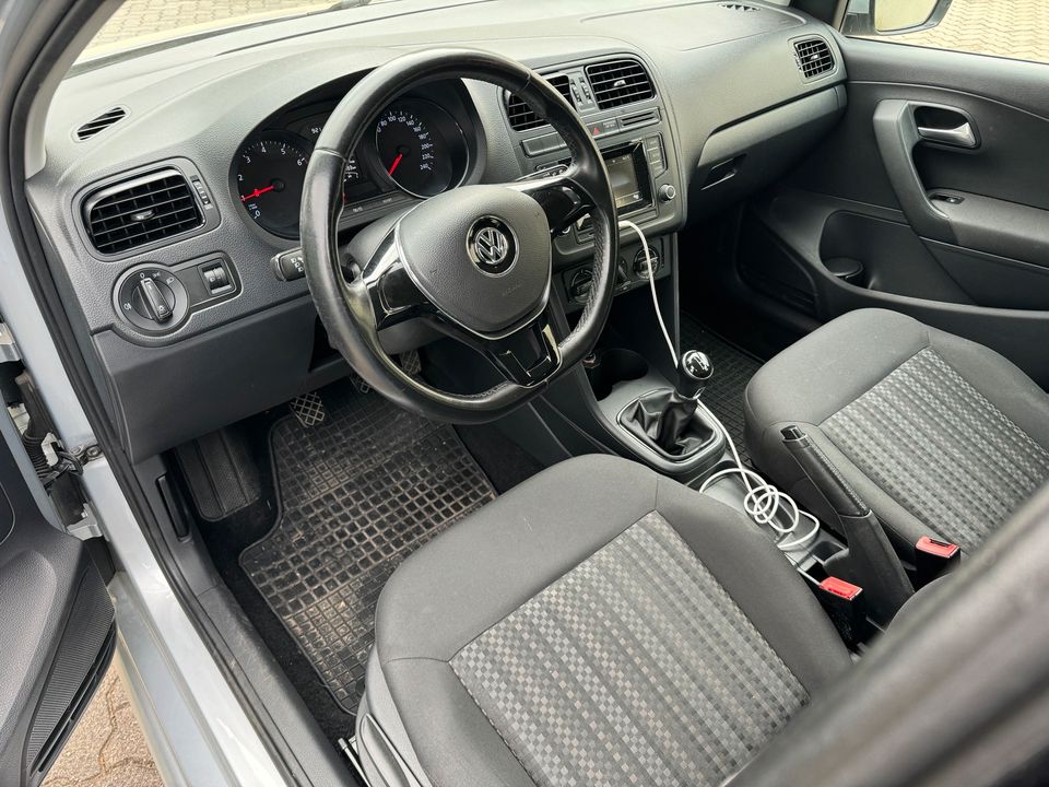 VW Polo 6R 1,0 Bluemotion Klima 5 Türer in Leipzig