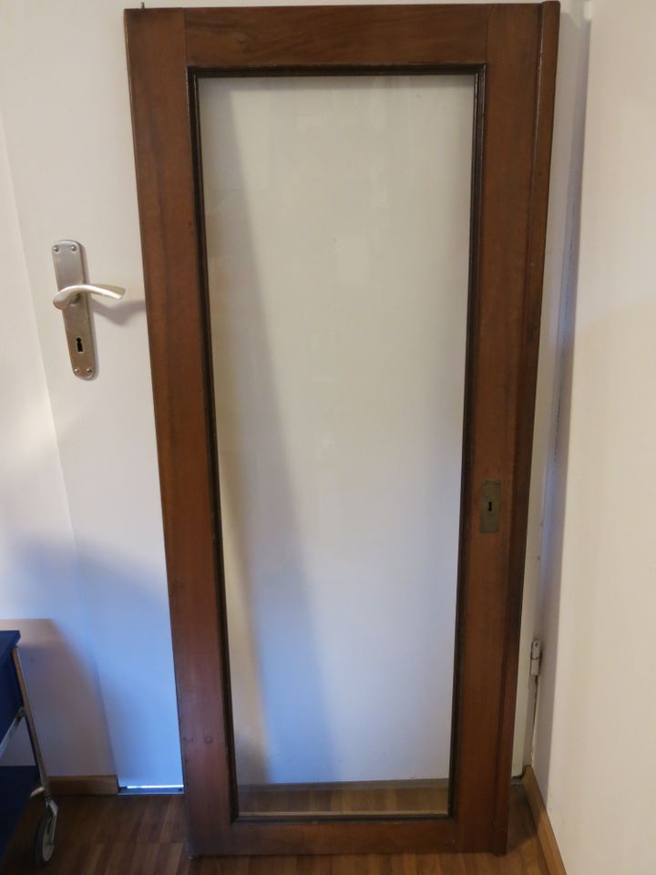 Jugendstil original Schrank- Türen Bleiglasfenster Schublade Nuß? in Oberschleißheim