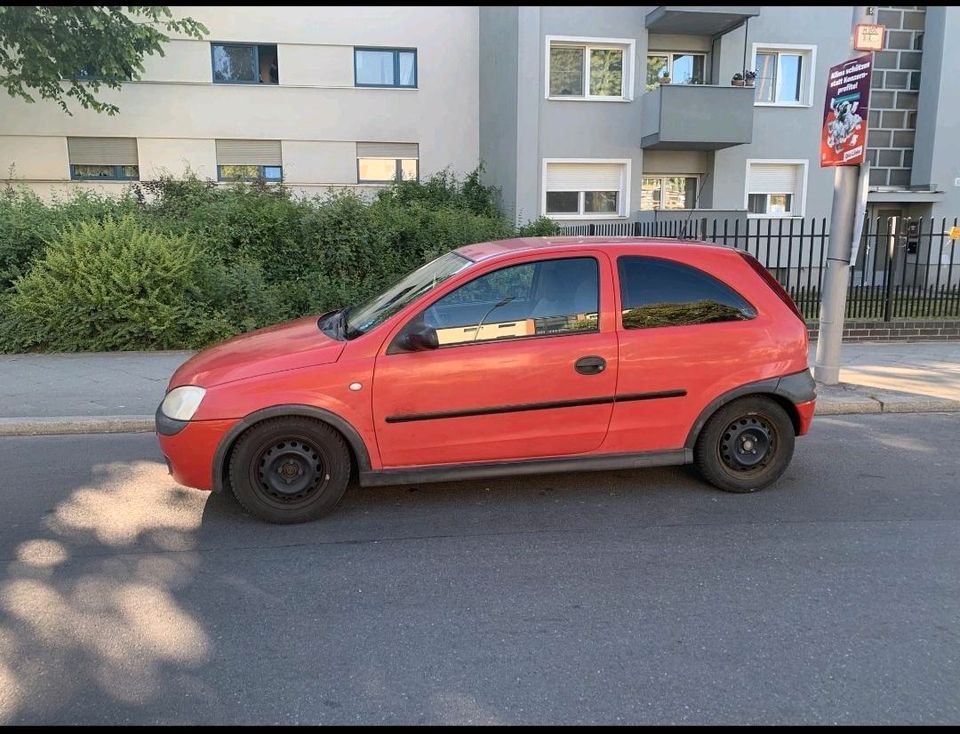 Opel corsa C in Berlin