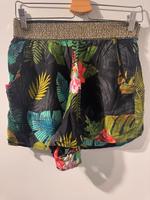 Desigual Shorts Bermuda Gr M Blumen Muster schwarz Duisburg - Homberg/Ruhrort/Baerl Vorschau