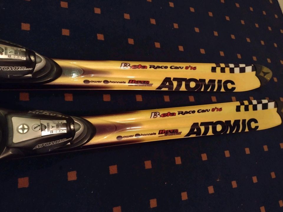 Atomic Beta Race  8'16 Ski inklusive Bindung , 170 in Schweinschied