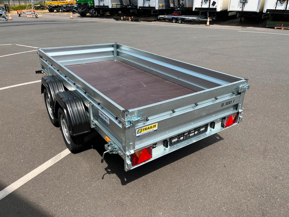 Tandem Anhänger Trailer 300x150x35 cm / TRAILIS 750 kg Tieflader in Weilerswist