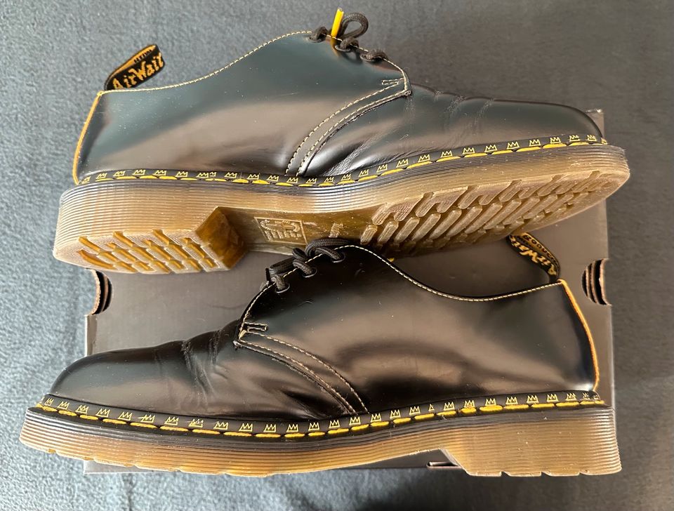 1461 Dr. Martens Basquiat Collab lim. edition Gr.45 guter Zustand in Hannover