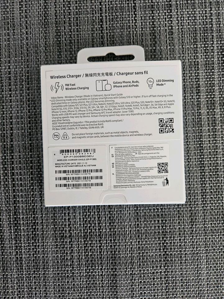 Samsung Wireless Charger EP-P1300 in Köln