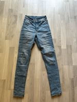 Cheap Monday Jeans blau High Waist Spray Stone Bleach 24-25 S Bielefeld - Bielefeld (Innenstadt) Vorschau