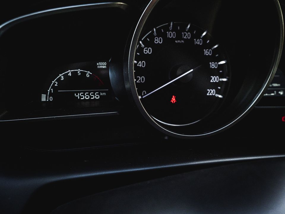 Mazda 2 Kizoku SKYACTIV-G 90 LED*ACAA*Kamera*TEMPO*NAVI in Bad Aibling