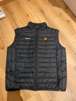 Ellesse Weste Bayern - Poing Vorschau