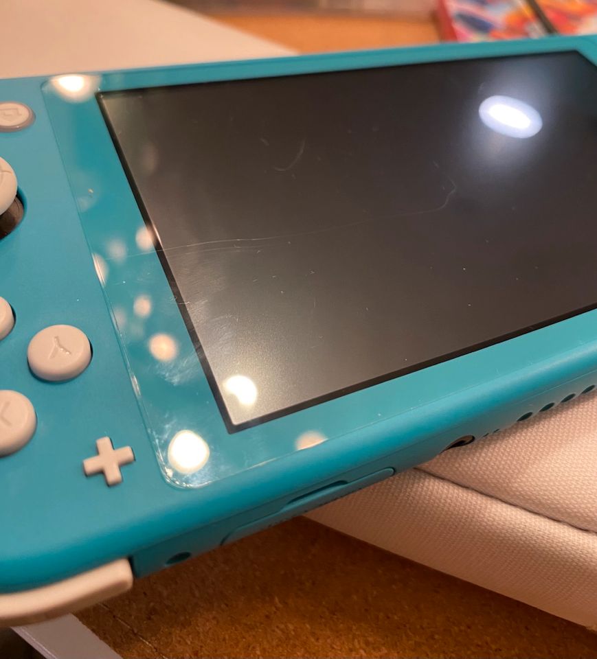 Nintendo Switch Lite Türkis in Paderborn