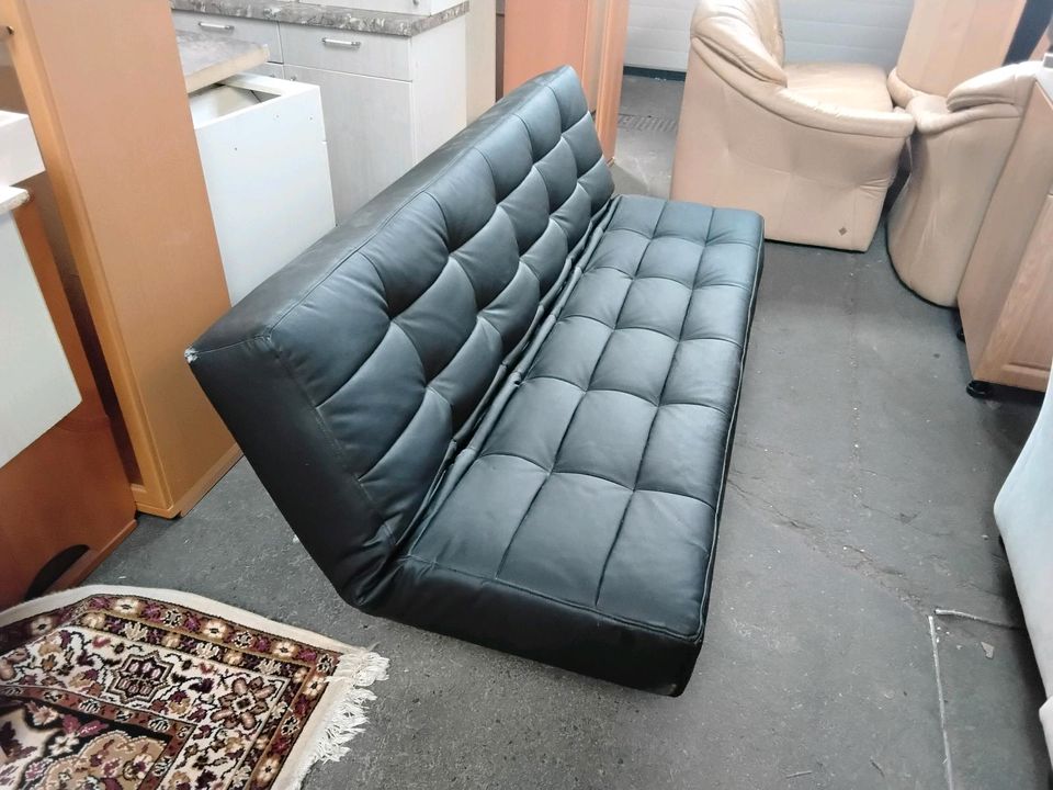 Kunstledercouch Sofa mit Liegefunktion Schlaffunktion in Pirna