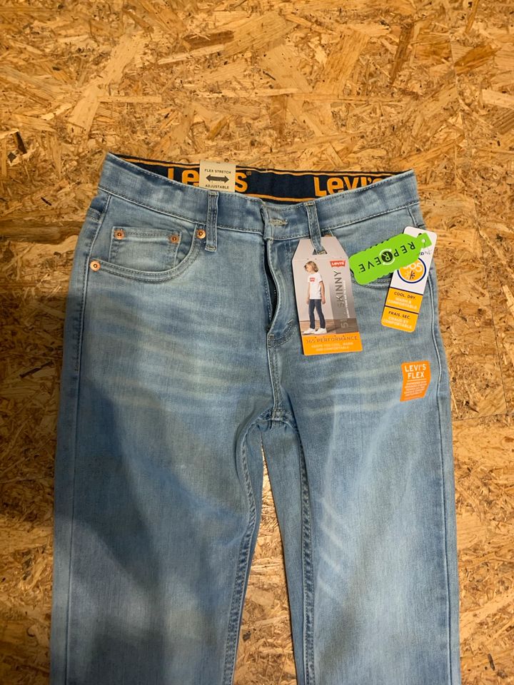 Levi’s Jeans Jungs 164 in Kalkar