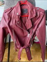 Bikerjacke rot, Bershka Bayern - Rothenburg o. d. Tauber Vorschau