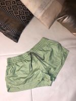 Tolle ADIDAS Stella McCartney Laufshorts Run Shorts Gym Workout Bayern - Poing Vorschau