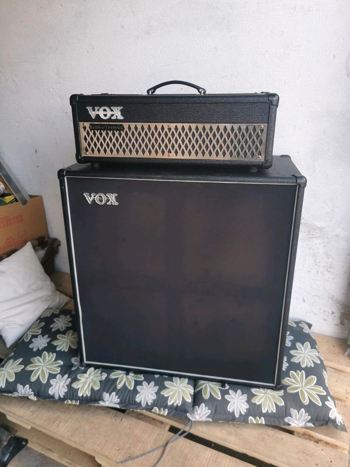 Gitarren verstärker Vox Valvetronix. AD100TH in Detmold